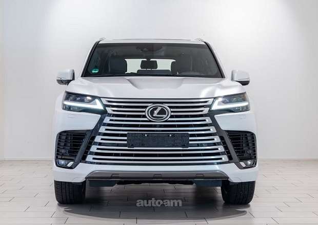 Lexus LX 500d