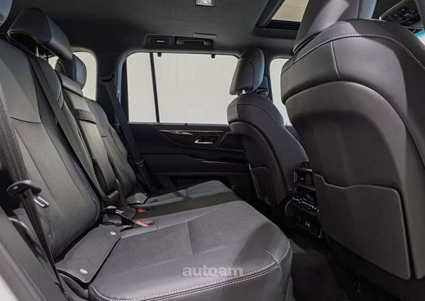 Lexus LX 500d