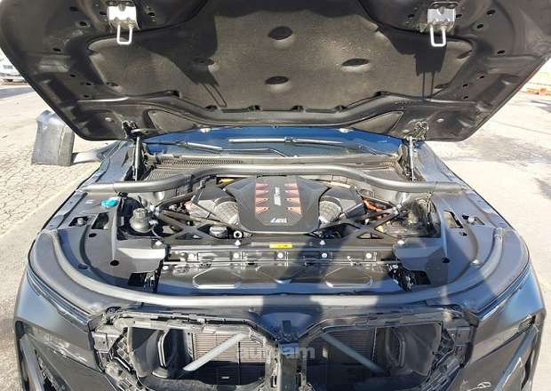BMW XM