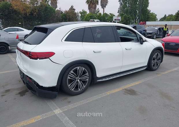 Mercedes-Benz EQS
