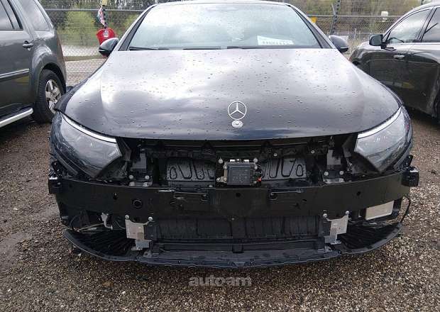 Mercedes-Benz EQS