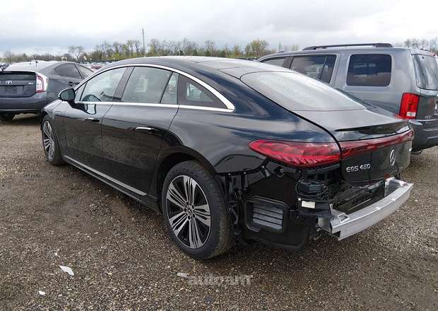 Mercedes-Benz EQS