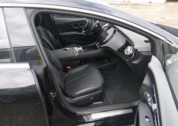 Mercedes-Benz EQS