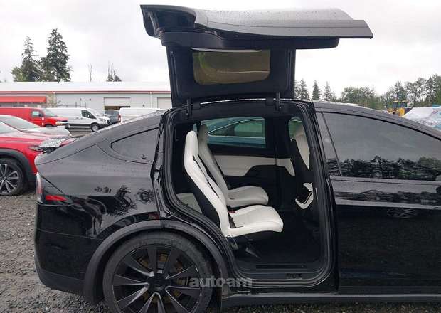 Tesla Model X