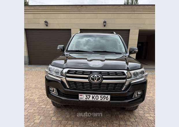 Toyota Land Cruiser 200