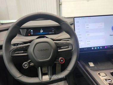 Xiaomi SU7  2025 