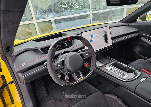 Xiaomi SU7