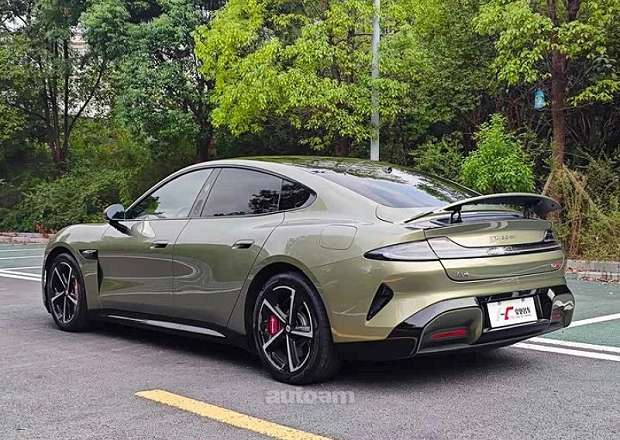 Xiaomi SU7