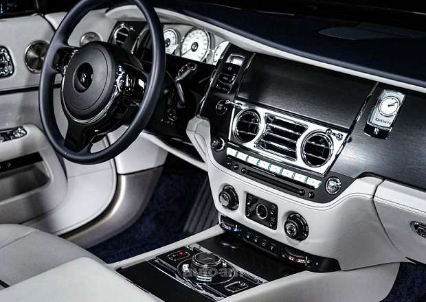 Rolls Royce Dawn