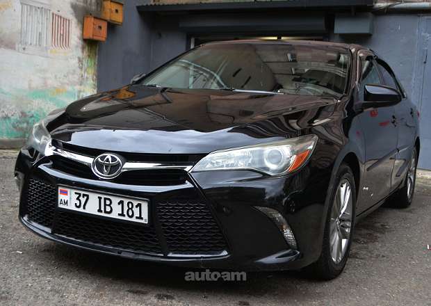 Toyota Camry 2015 — լուսանկար 3