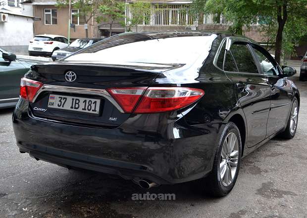 Toyota Camry 2015 — լուսանկար 15