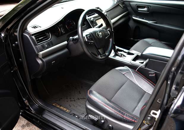 Toyota Camry 2015 — լուսանկար 10