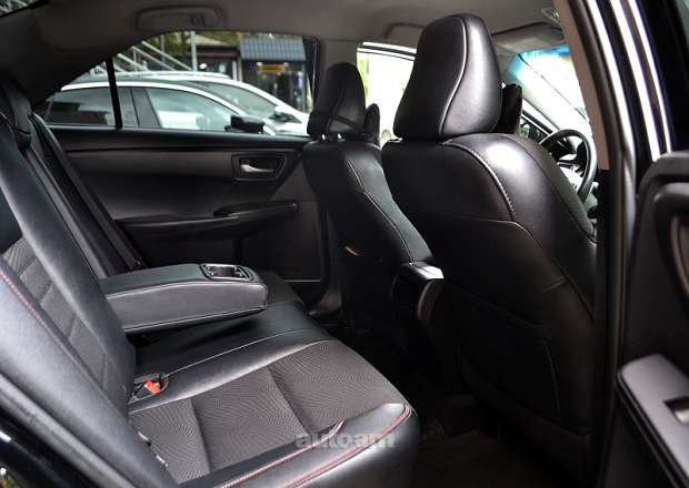Toyota Camry 2015 — լուսանկար 9