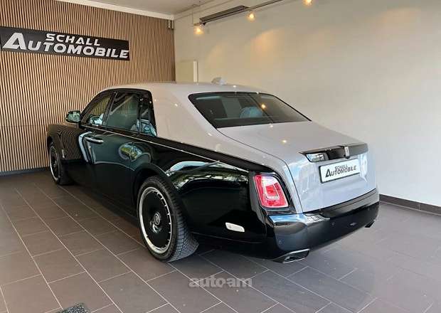 Rolls Royce Phantom