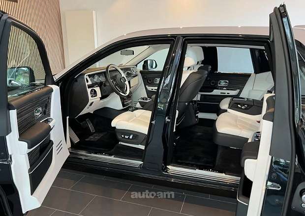 Rolls Royce Phantom