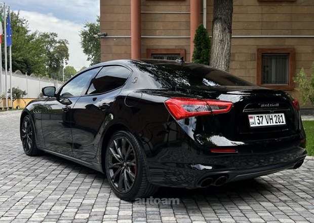 Maserati Ghibli