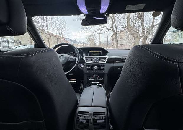 Mercedes-Benz E 350