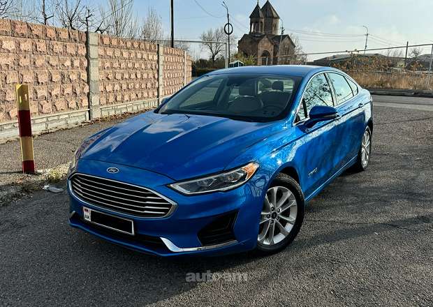 Ford Fusion 2019 — լուսանկար 1
