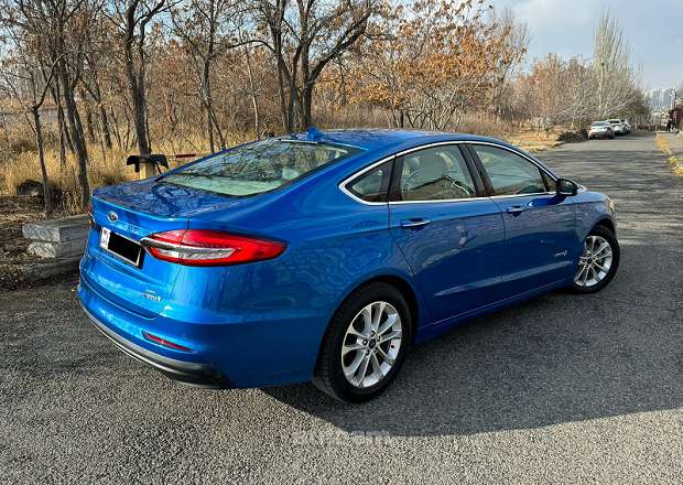 Ford Fusion 2019 — լուսանկար 4