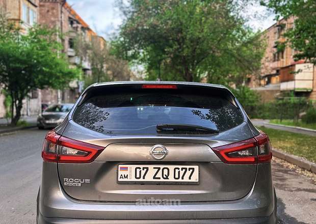 Nissan Rogue