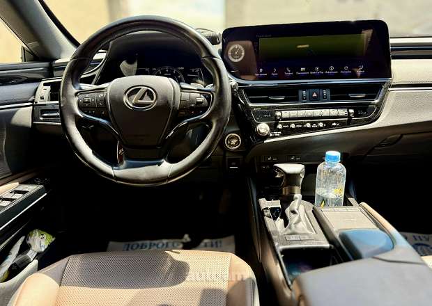 Lexus ES 250
