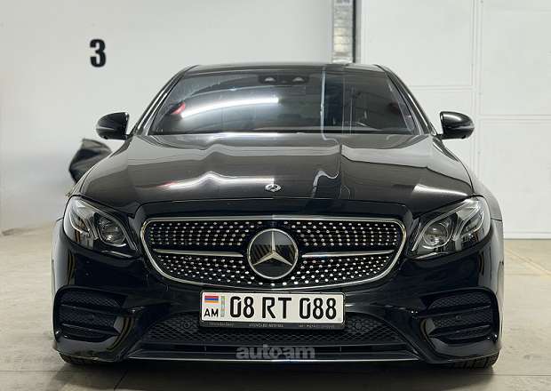 Mercedes-Benz E 43 AMG