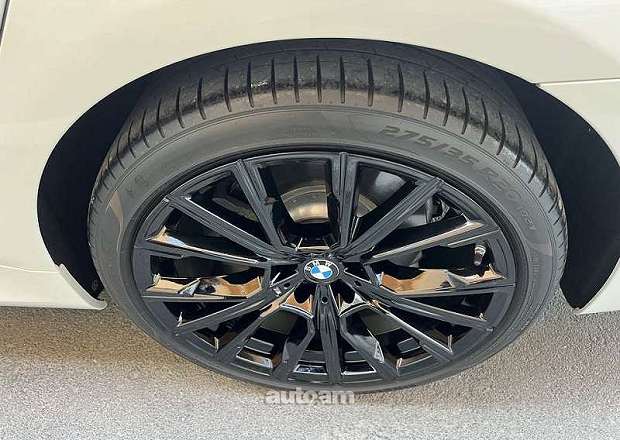 BMW 740