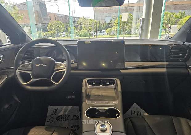 BYD SEA Lion 06