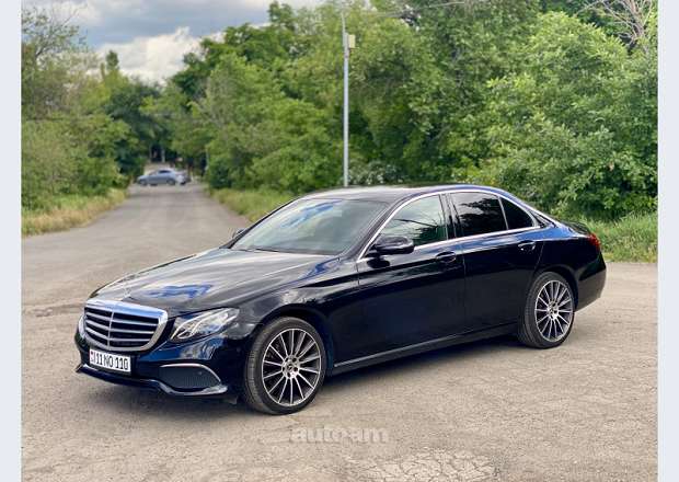Mercedes-Benz E 200