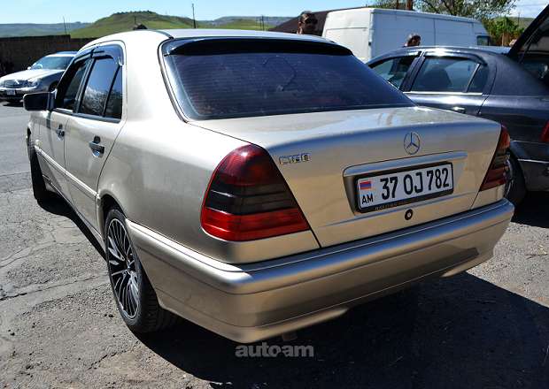 Mercedes-Benz C 180 1998 — լուսանկար 13