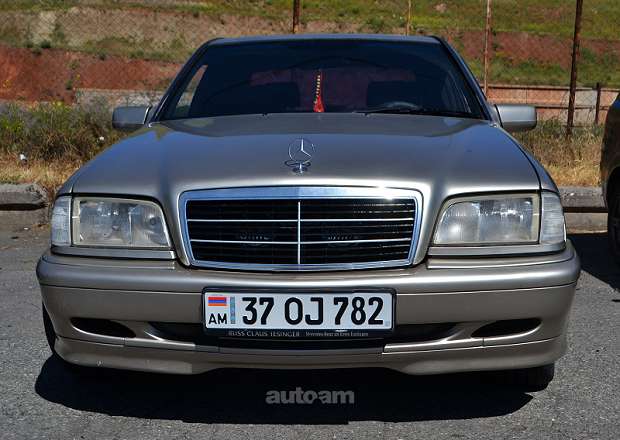 Mercedes-Benz C 180 1998 — լուսանկար 1