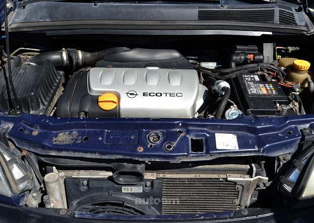 Opel Zafira 2000 — լուսանկար 11