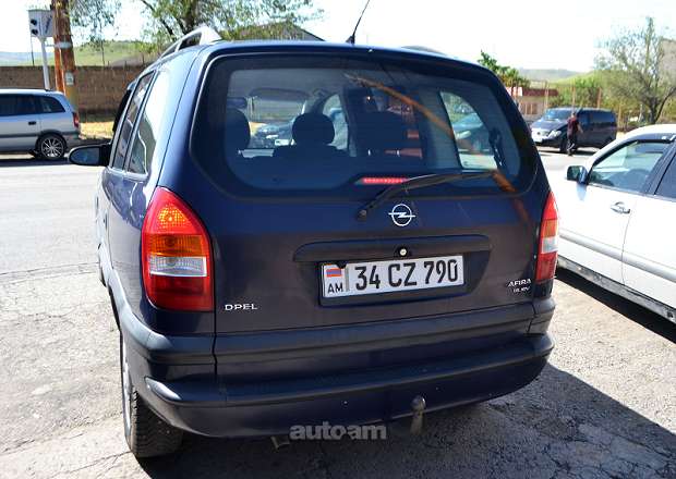 Opel Zafira 2000 — լուսանկար 14