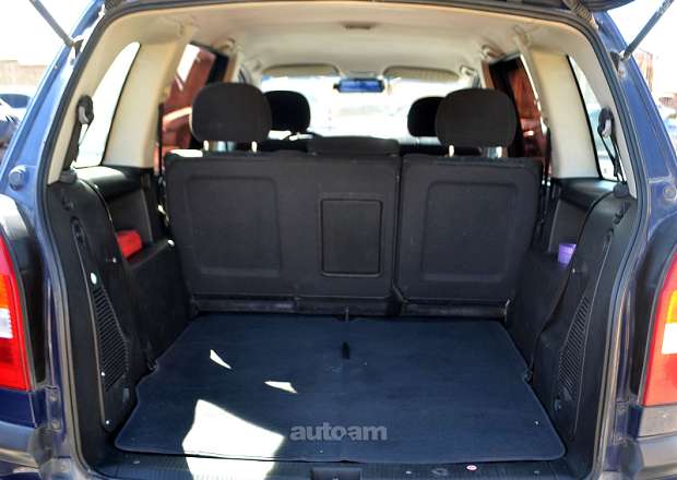 Opel Zafira 2000 — լուսանկար 10