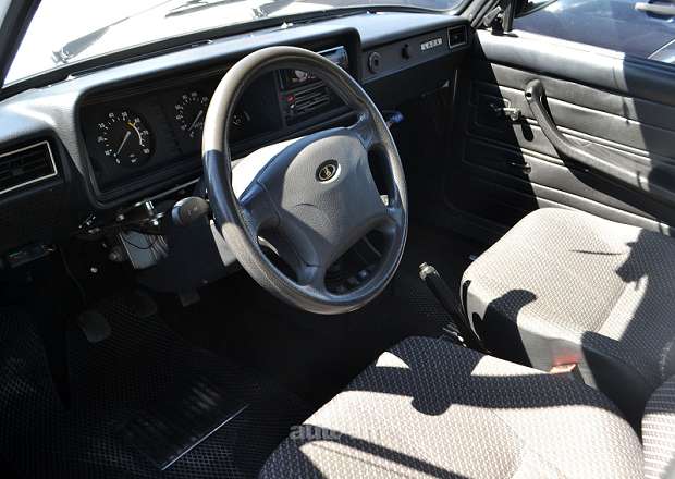 VAZ (Lada) 2107 2011 — լուսանկար 8