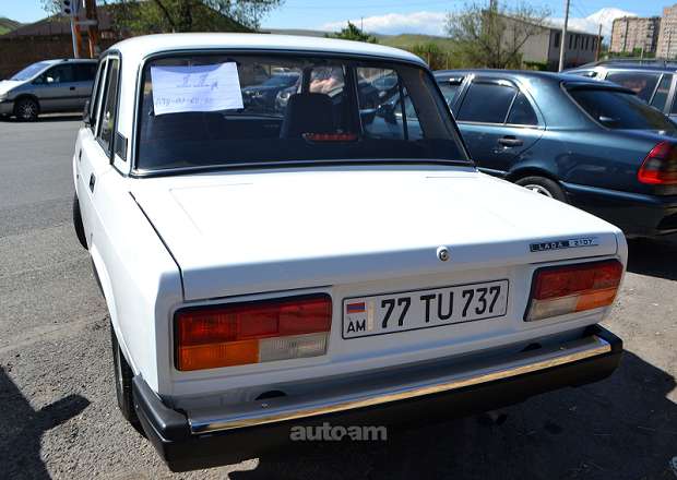 VAZ (Lada) 2107 2011 — լուսանկար 12