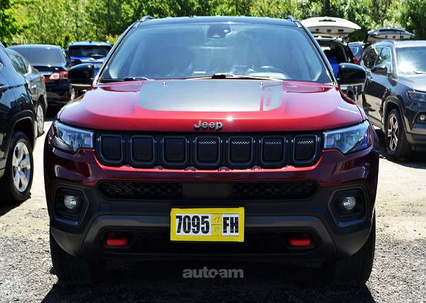 Jeep Compass 2022 — լուսանկար 2