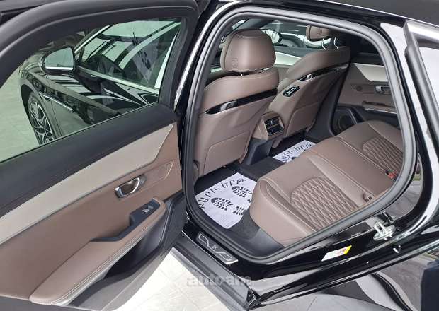 BYD Han EV