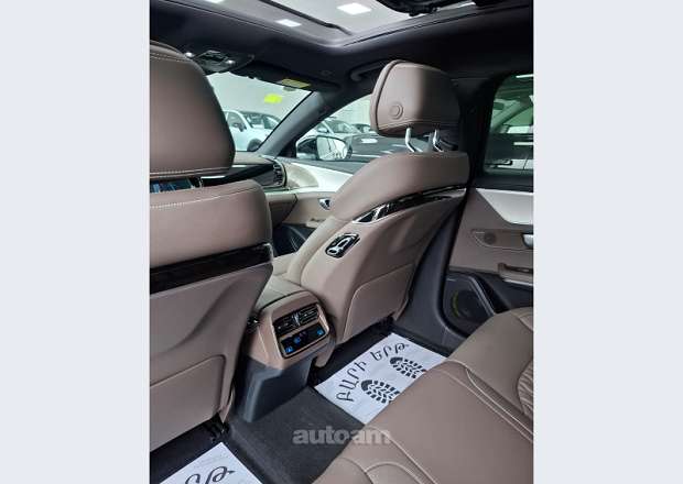 BYD Han EV