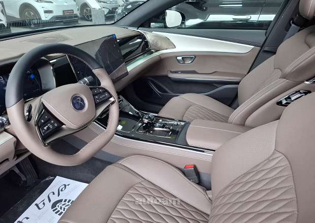 BYD Han EV
