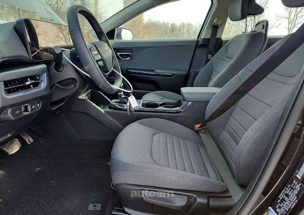 Kia K4