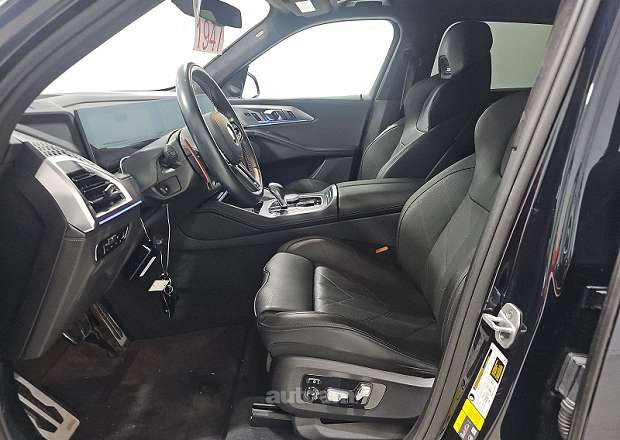BMW XM