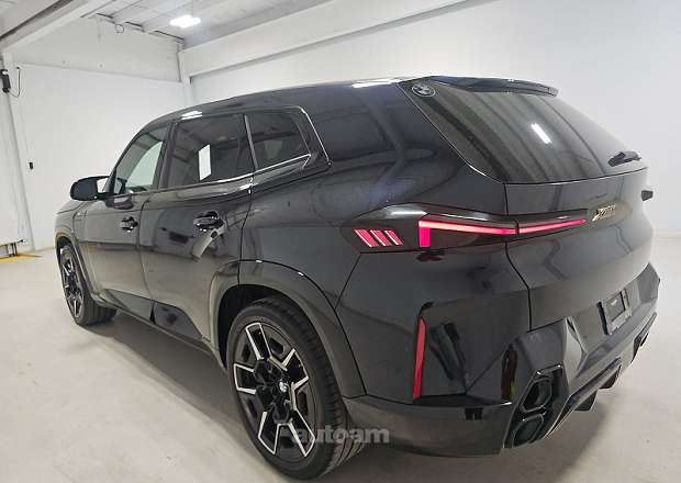 BMW XM