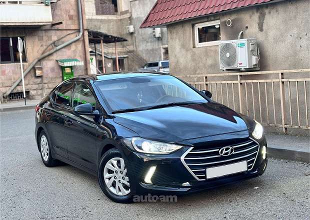 Hyundai Elantra 2019 — фото 3