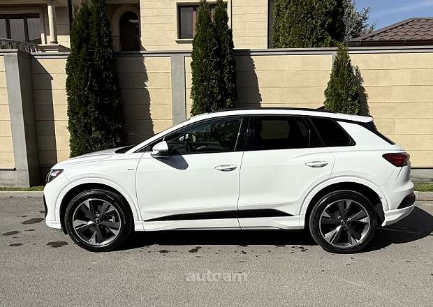 Audi Q4 e-tron 2023 — photo 3