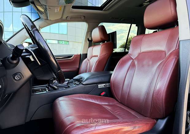 Lexus LX 570 2017 — photo 8