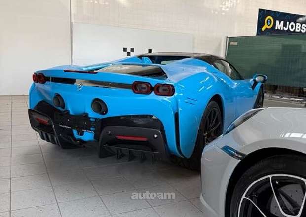 Ferrari SF90