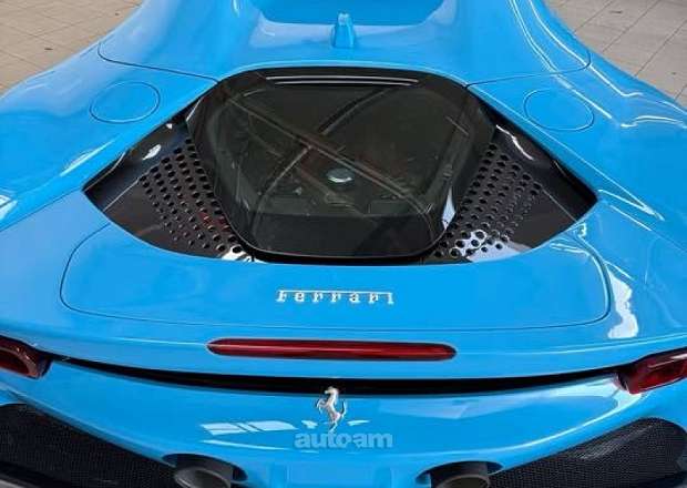 Ferrari SF90