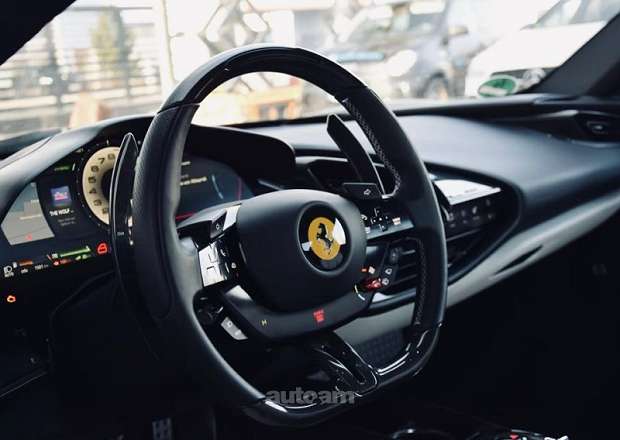 Ferrari SF90