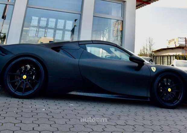 Ferrari SF90